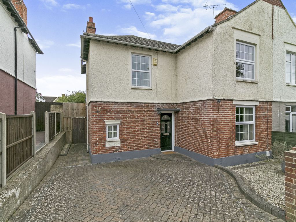 3 bed end terrace house for sale in Fourth Avenue, Portsmouth PO6 Zoopla