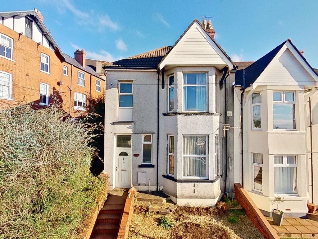 2 bed flat for sale in Ground Floor Flat, 34 St Johns Road, Newport