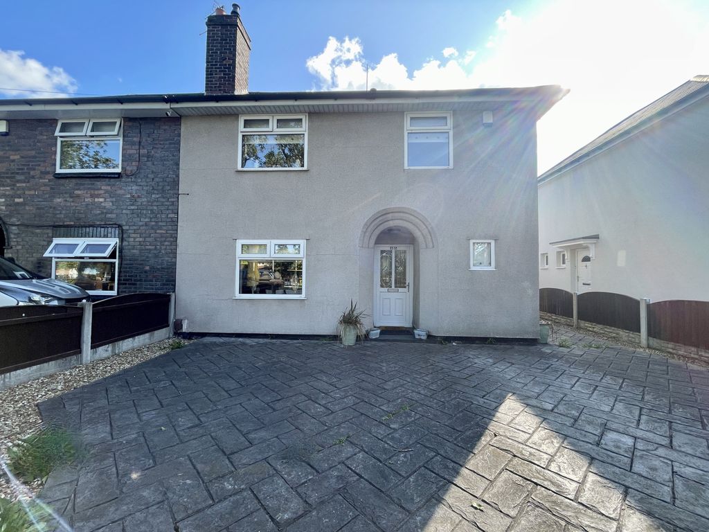3 bed semidetached house for sale in Townsend Avenue, Liverpool