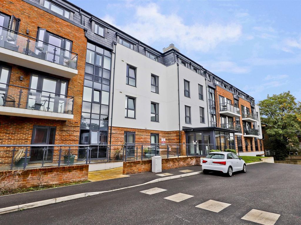 Constabulary Close, West Drayton UB7  