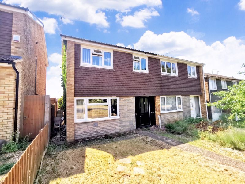 3 bed semidetached house for sale in Julius Gardens, Luton LU3 Zoopla