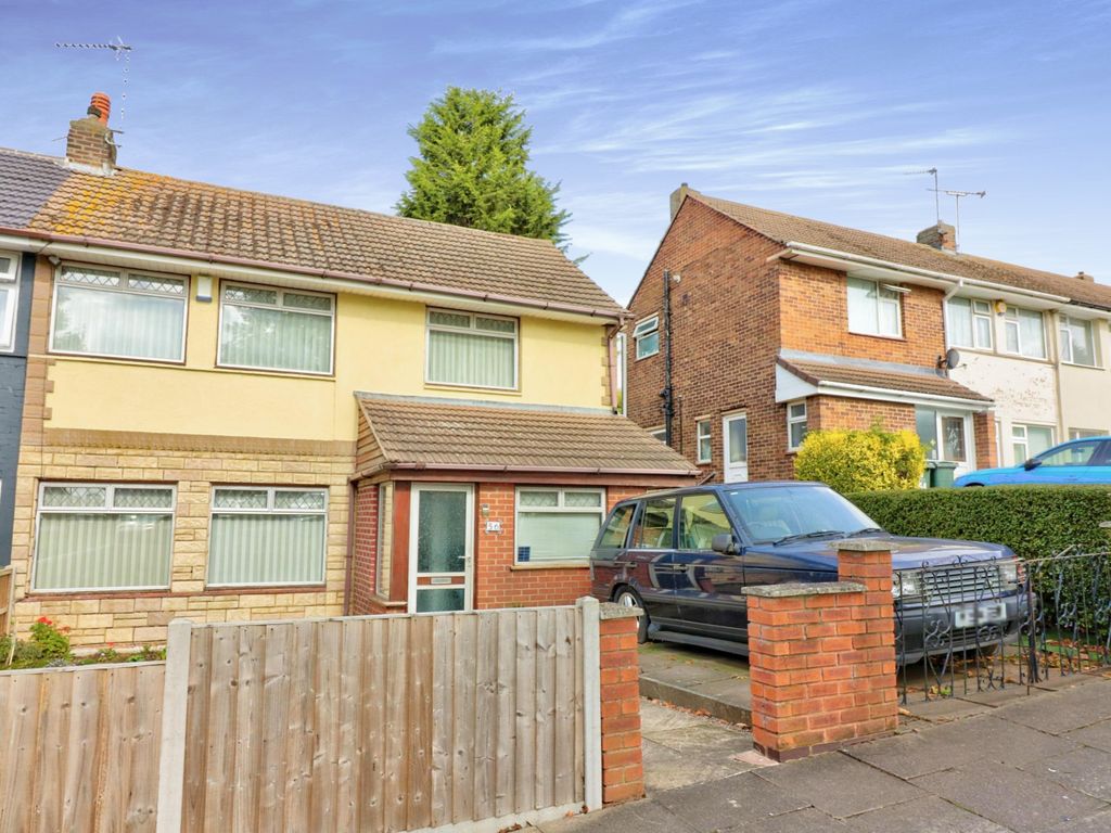 3 bed semidetached house for sale in Petitor Crescent, Coventry CV2