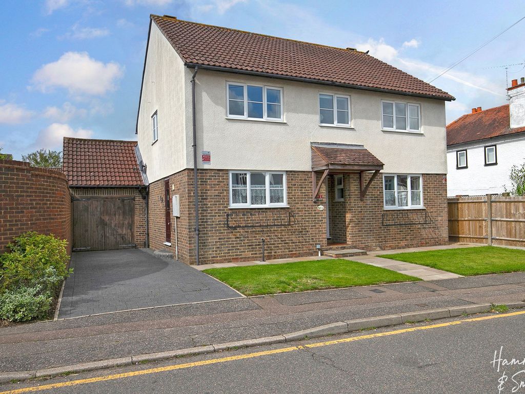 4 bed detached house for sale in Tower Road, Epping CM16, £900,000 Zoopla