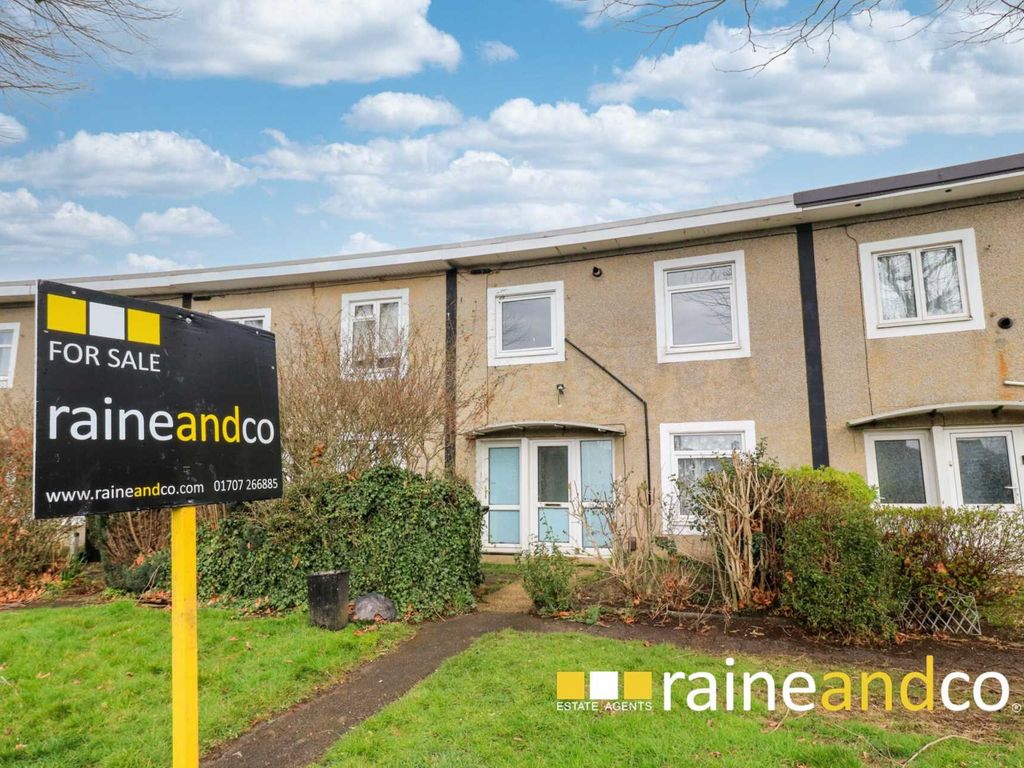 5 bed terraced house for sale in Hazel Grove, Hatfield AL10 Zoopla