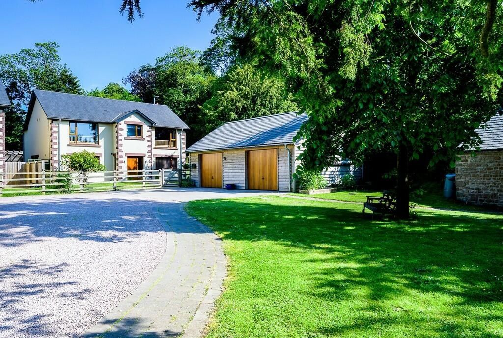 4 bed detached house for sale in Weston Under Penyard, RossOnWye HR9, £643,000 Zoopla