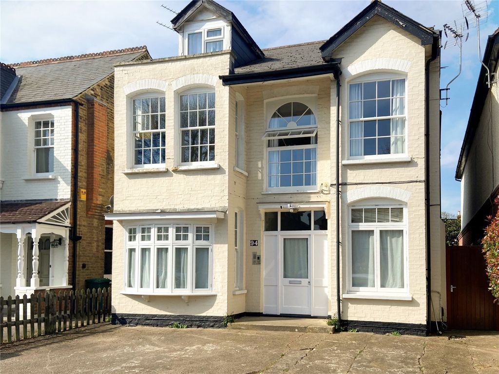 3 bed flat for sale in Langham Road, Teddington TW11 Zoopla