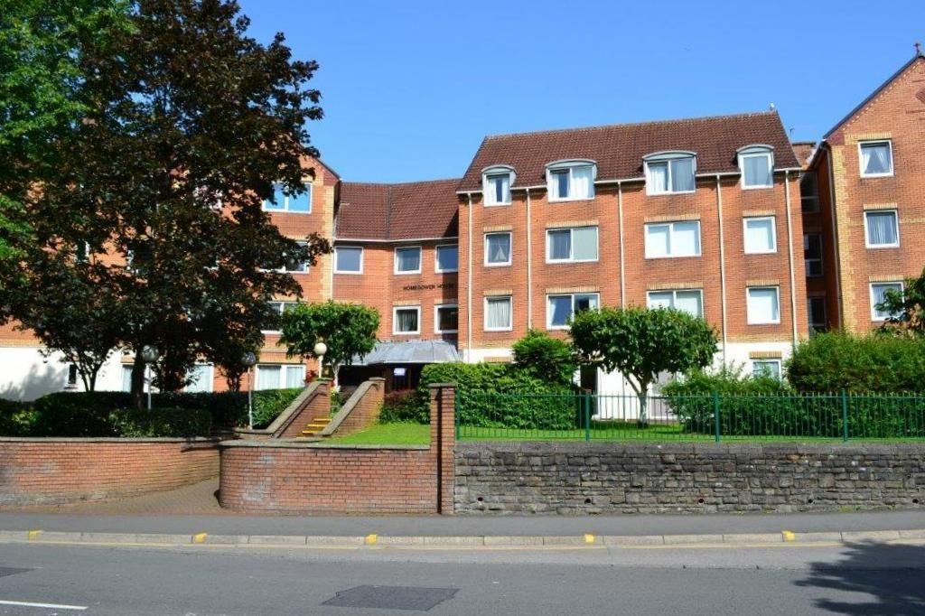 1 bed flat for sale in St. Helens Road, Swansea SA1, £50,000 Zoopla