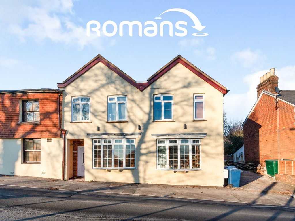 Studio to rent in Upper Hale Road, Upper Hale, Farnham GU9 Zoopla