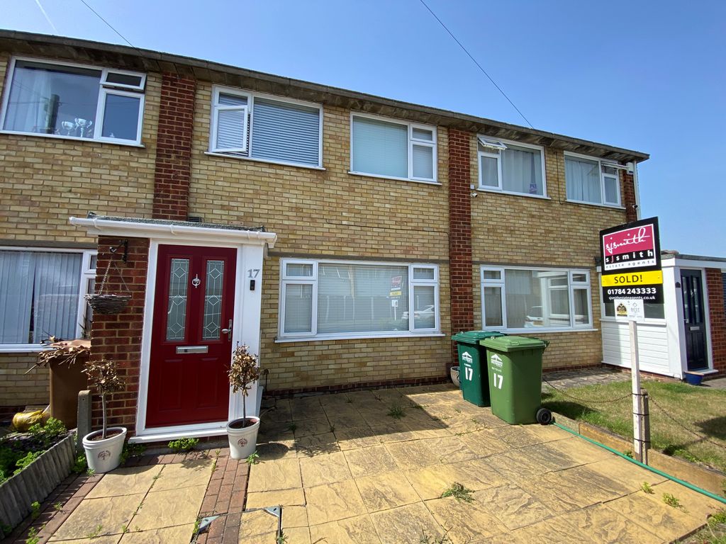 3 bed terraced house for sale in Cambridge Road, Ashford TW15 Zoopla