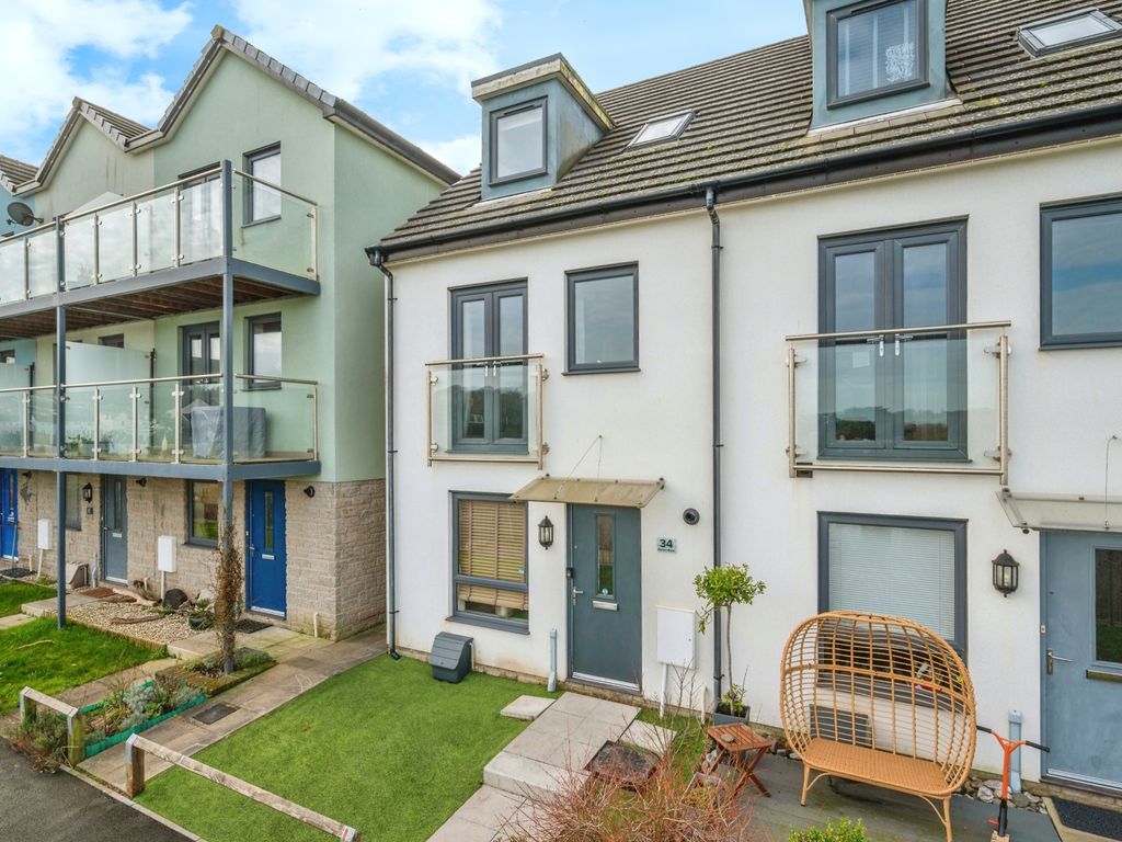 4 bed terraced house for sale in Barton Road, Plymouth, Devon PL9, £350,000 Zoopla