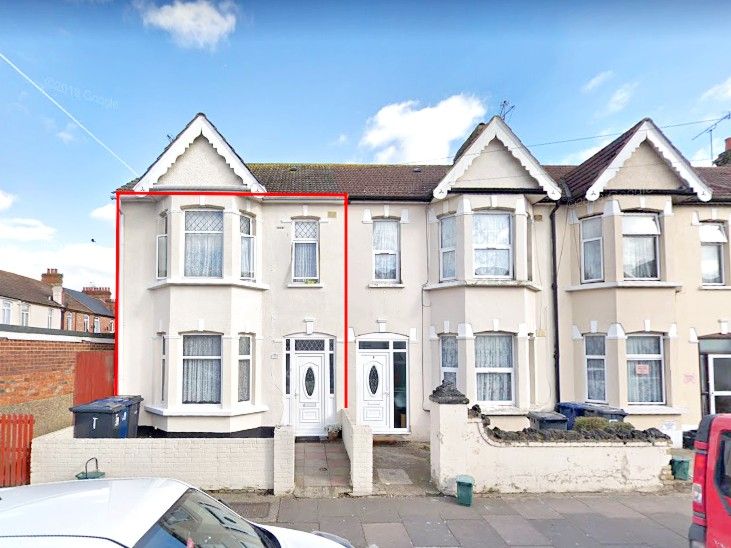 4 bed end terrace house for sale in Lewis Road, Southall UB1 Zoopla