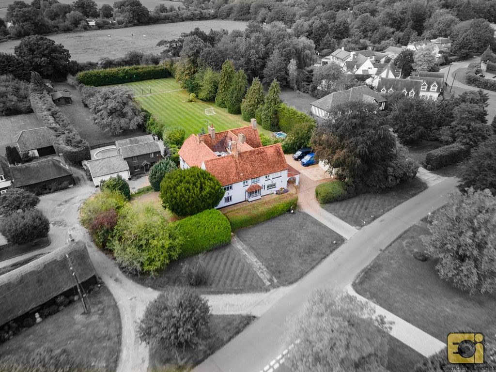 6 bed detached house for sale in Wrights Green Lane, Little Hallingbury