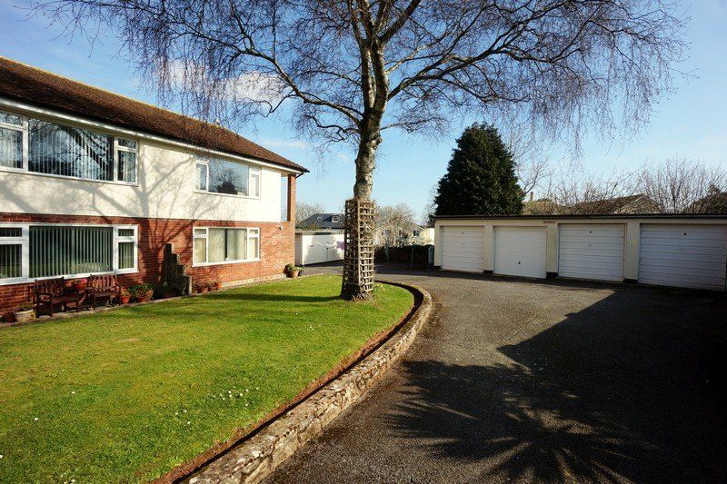 2 bed flat for sale in St. Andrews Road, Paignton TQ4 Zoopla