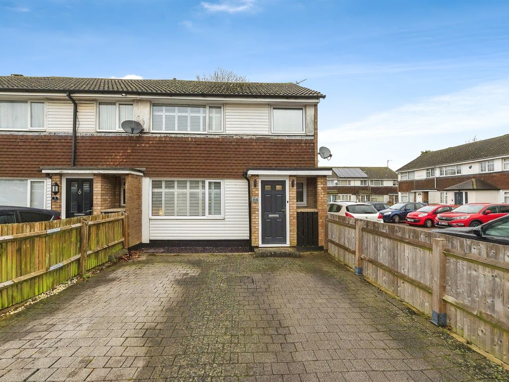 3 bed end terrace house for sale in The Dart, Hemel Hempstead HP2, £375,000 Zoopla