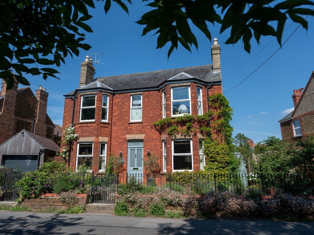 4 bed detached house for sale in Staithe Road, Heacham, King's Lynn PE31 Zoopla
