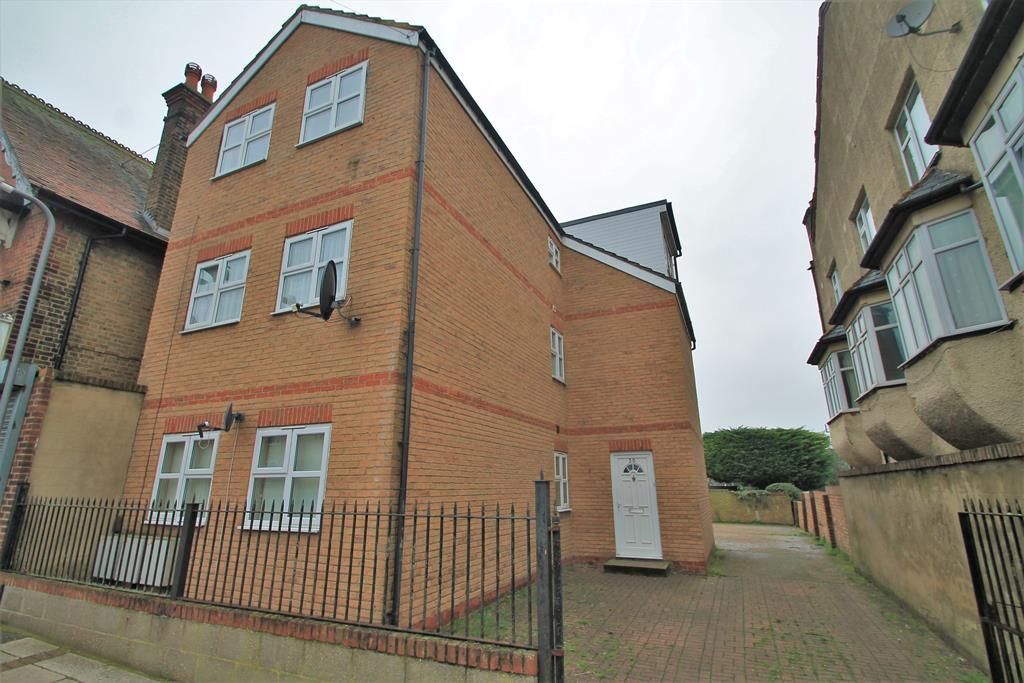 1 bed flat to rent in Kitchener Avenue, Gravesend, Kent, Tbc DA12 Zoopla