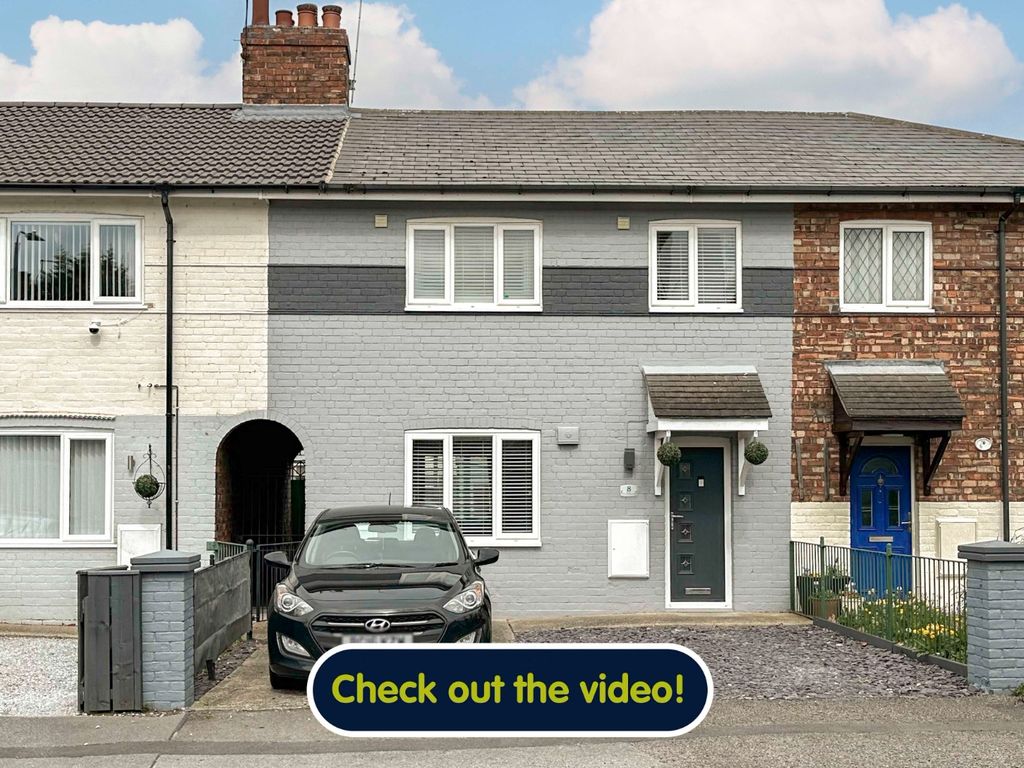 3 bed terraced house for sale in The Greenway, Gipsyville, Hull HU4