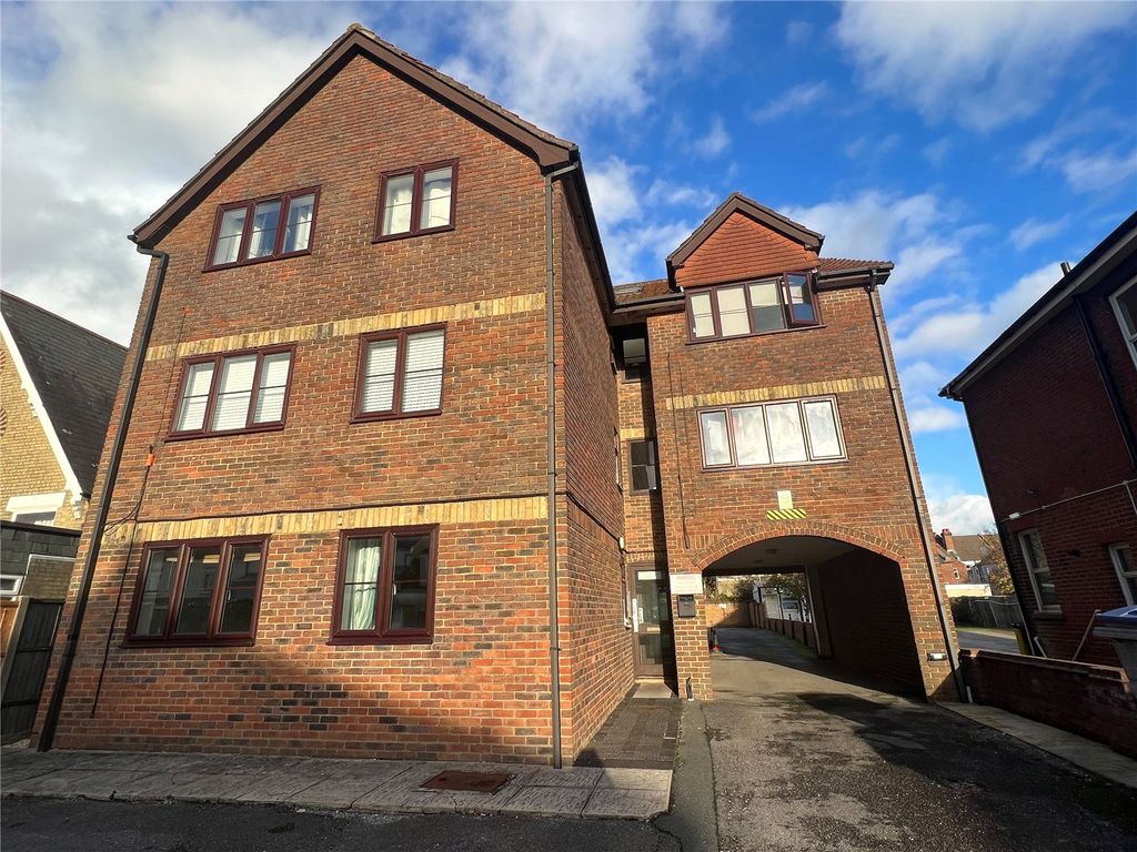1 bed property for sale in Shirley Road, Southampton SO15 Zoopla