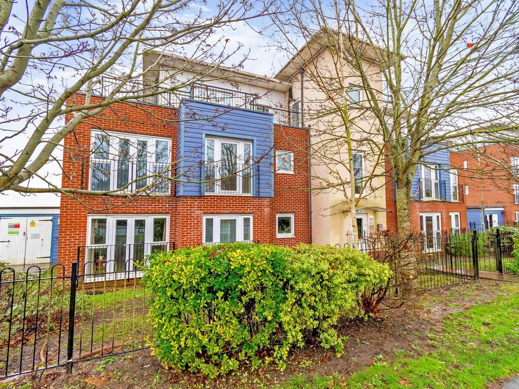 Alexander Square, Eastleigh SO50