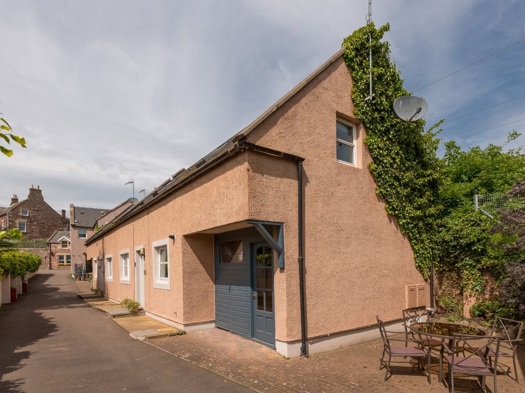 3 bed semidetached house for sale in 3 Distillery Wynd, East Linton