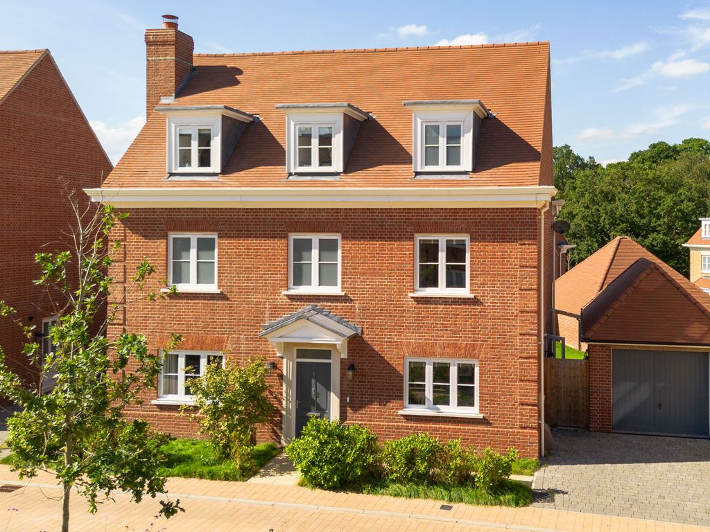 New home, 5 bed detached house for sale in Kendrick Drive, EN4