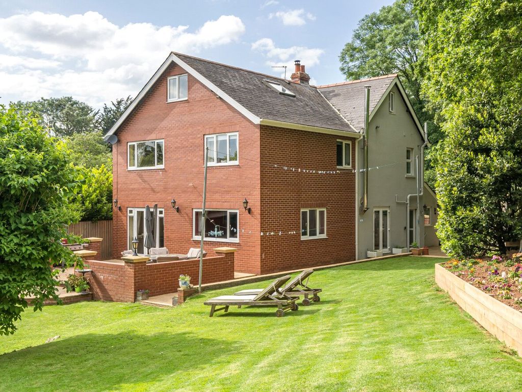 6 bed detached house for sale in St. Johns Road, Exmouth EX8, £875,000