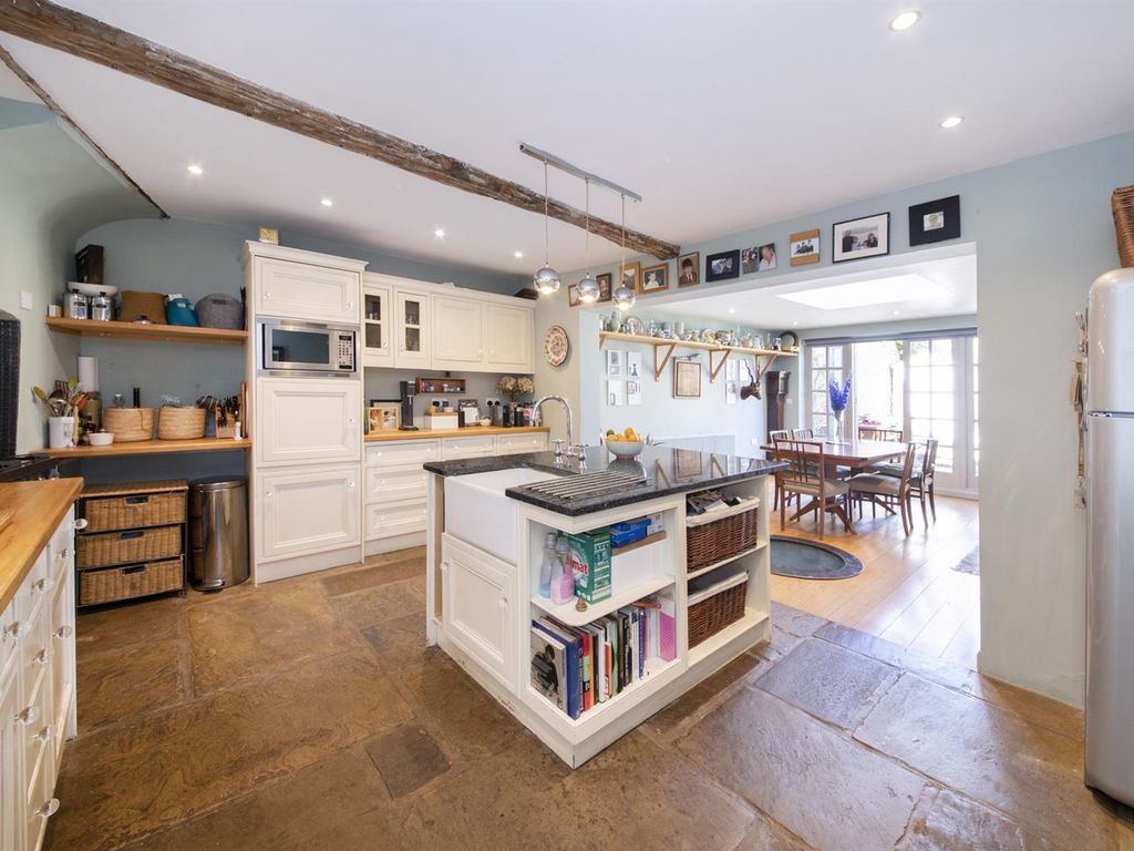 East St. Helen Street, Abingdon OX14  