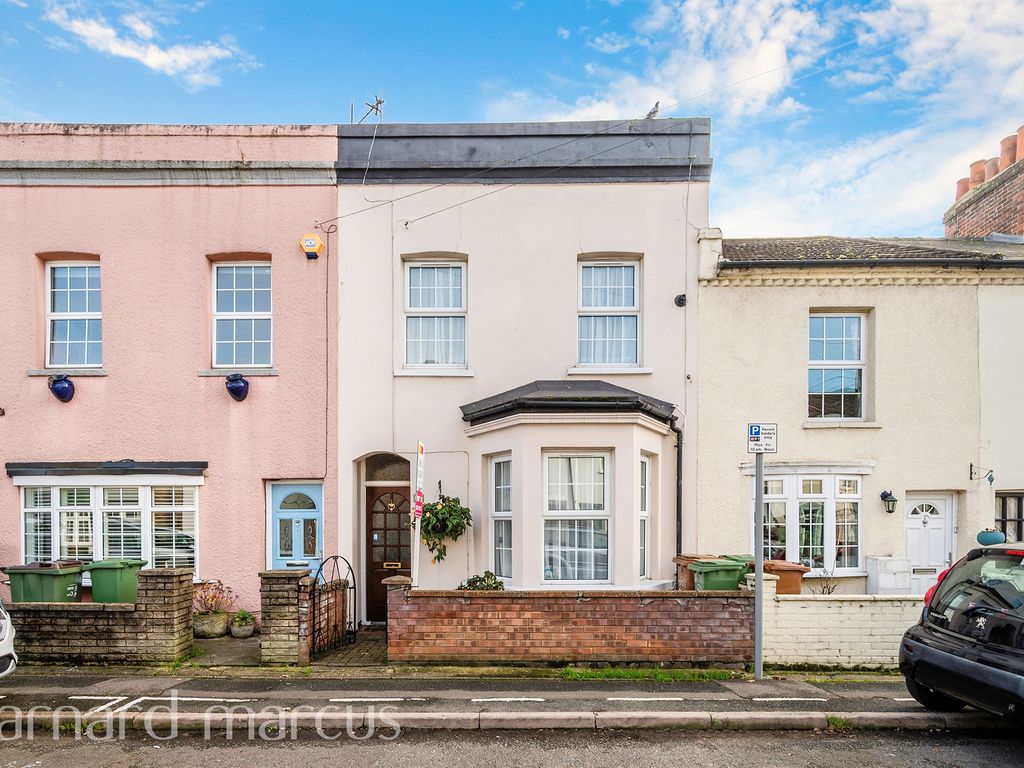 2 bed terraced house for sale in Longfellow Road, Worcester Park KT4 Zoopla