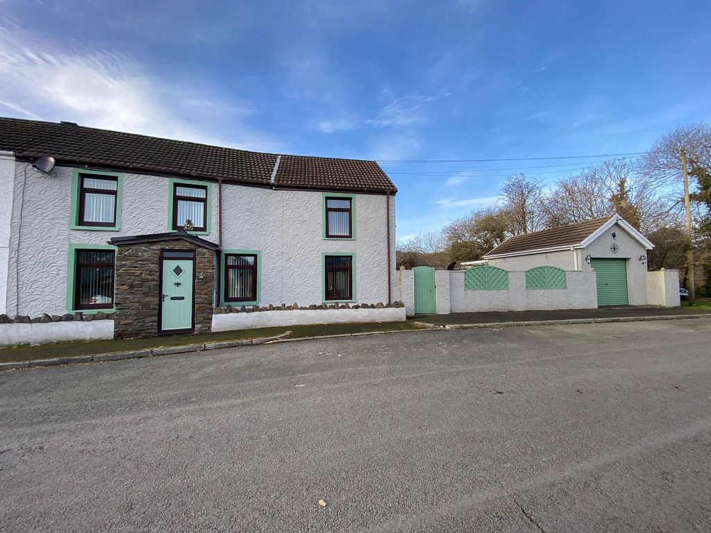 4 bed semidetached house for sale in Taillwyd Road, Neath Abbey, Neath