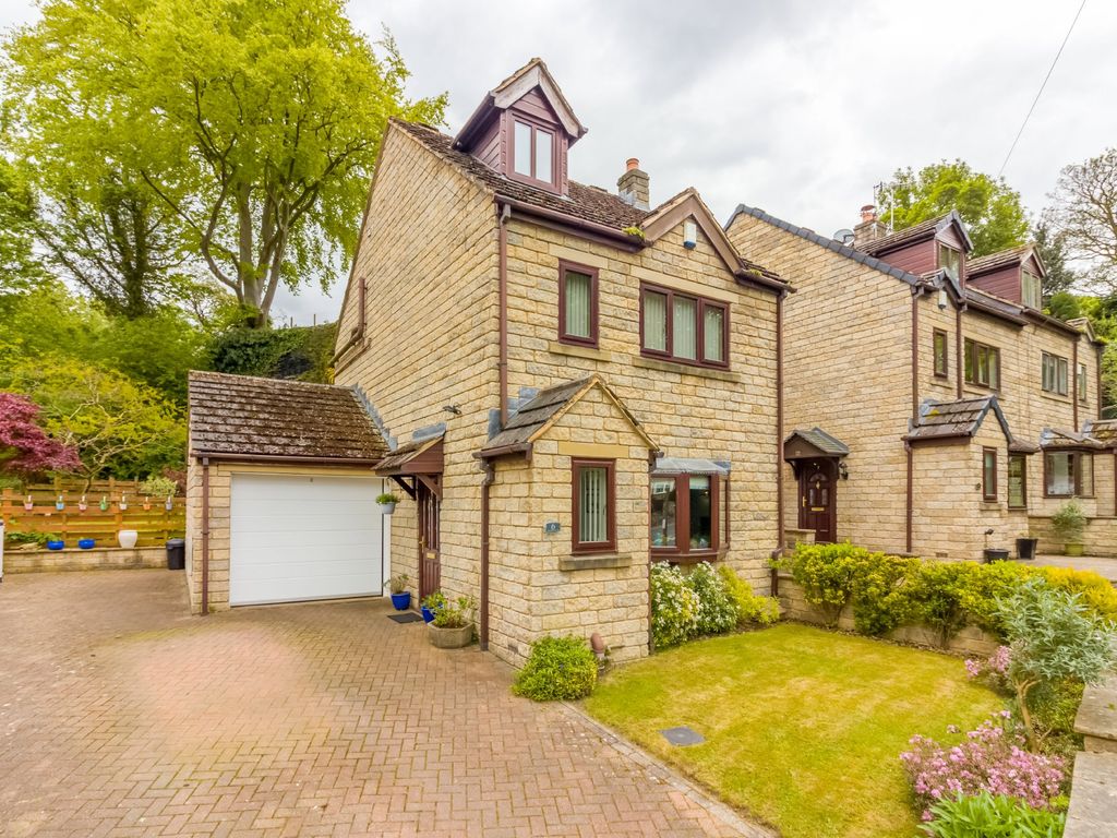 3 bed detached house for sale in Victoria Close, Berry Brow