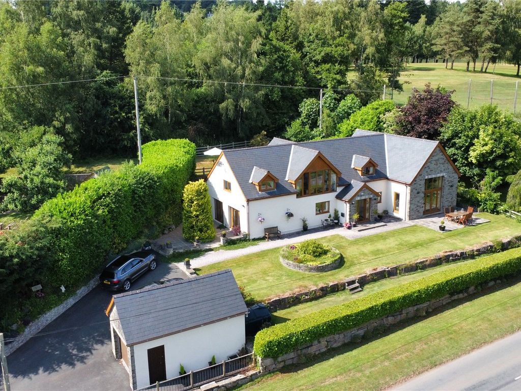 5 bed detached house for sale in Cradoc, Brecon, Powys LD3, £695,000