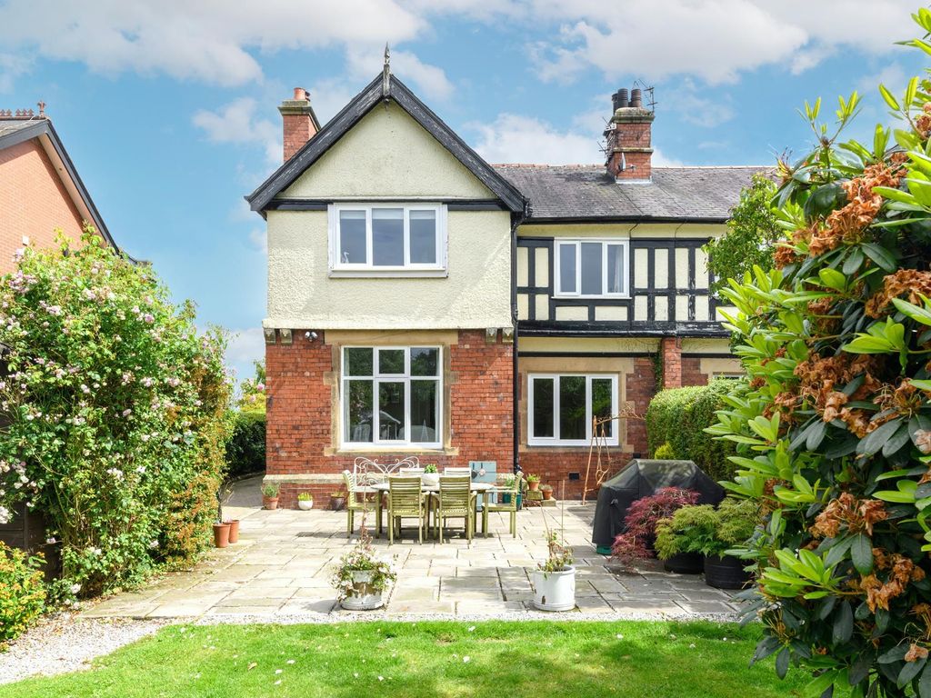 4 bed semidetached house for sale in 15 Ghyll Road, Scotby, Carlisle