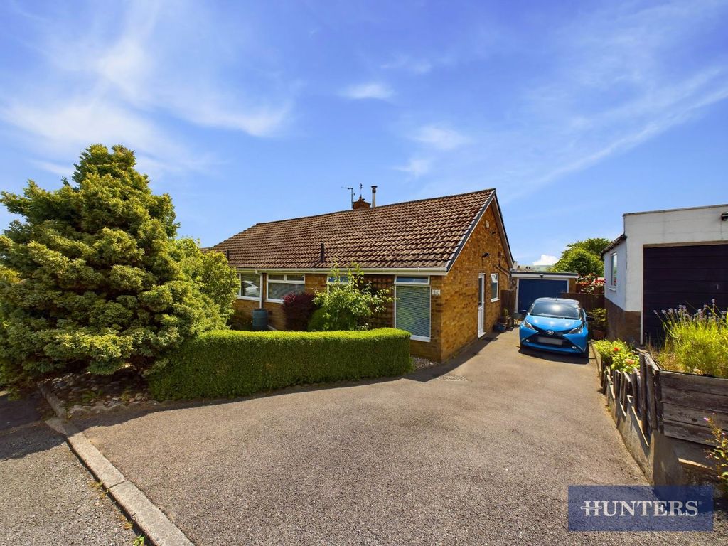 3 bed semidetached bungalow for sale in Leighton Close, Crossgates, Scarborough YO12, £220,000
