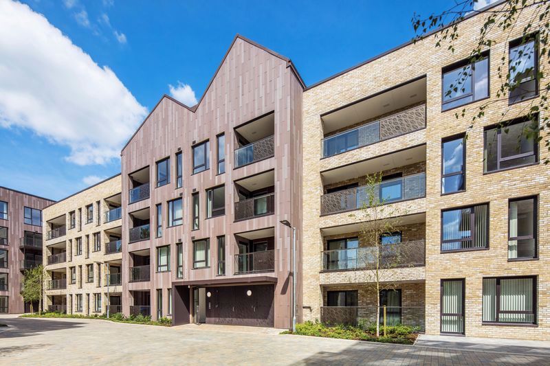 3 bed flat to rent in Locke Heights, Caledonian Road N1, £3,450 pcm