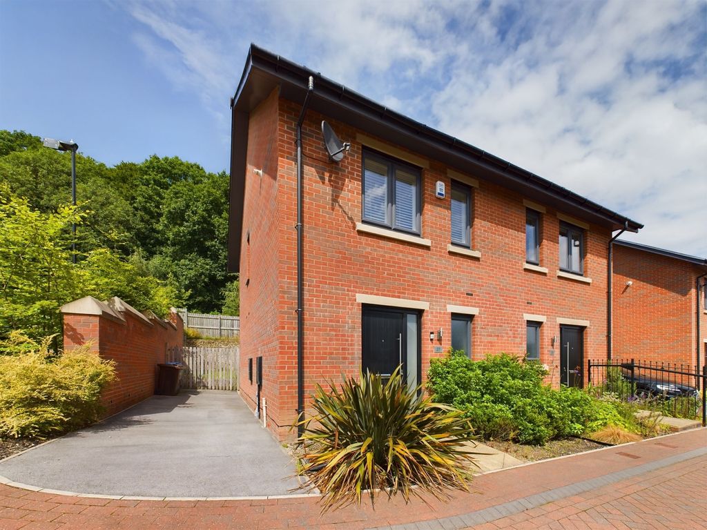 2 bed semidetached house to rent in Hastings Grange, Sheffield S7, £