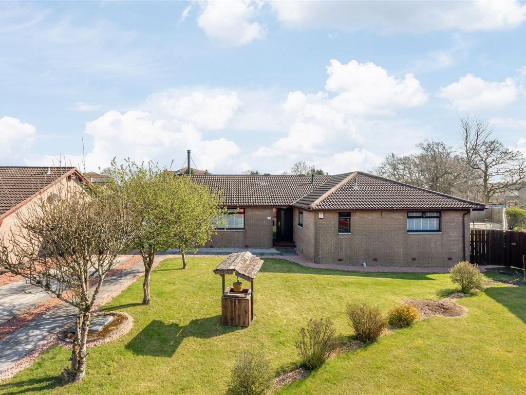 4 bed detached bungalow for sale in Norwood Court, Whitburn, Bathgate