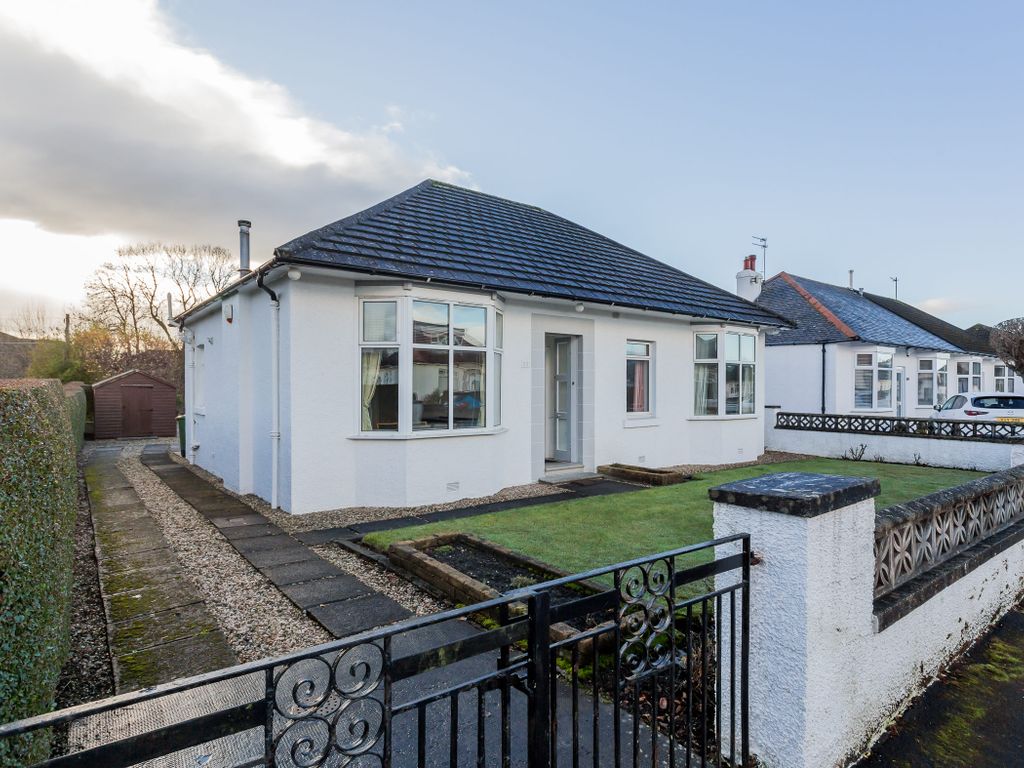 3 bed detached bungalow for sale in 29 Crookston Avenue, Glasgow G52, £279,999 Zoopla