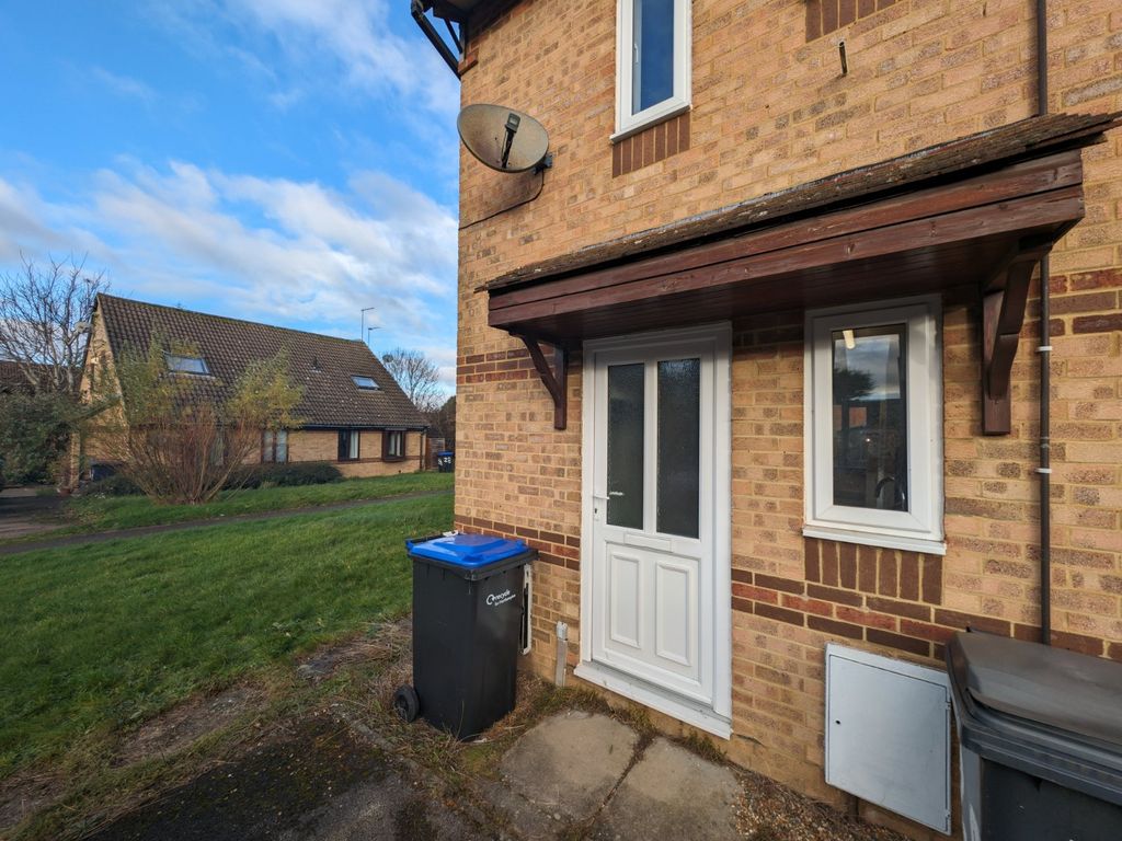 1 bed end terrace house to rent in Beaune Close, Northampton NN5, £850