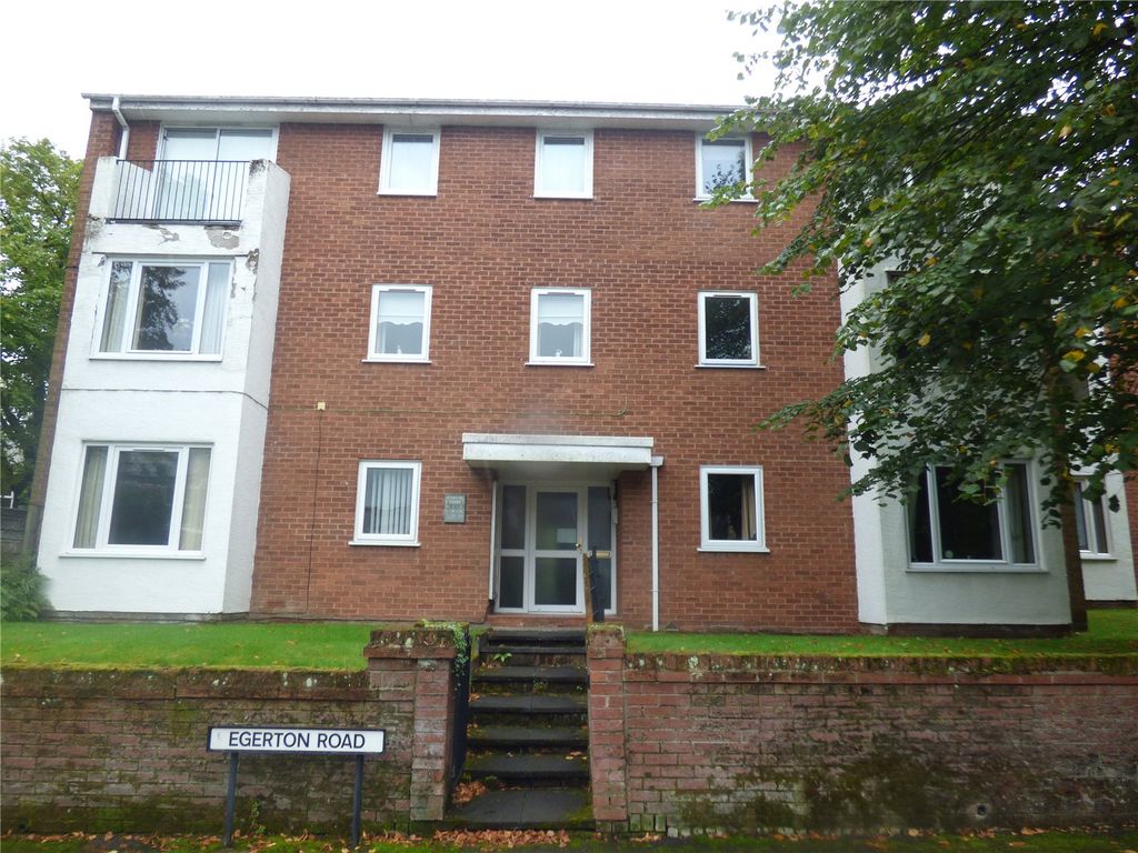 2 bed flat for sale in Egerton Court, Egerton Road, AshtonOnRibble
