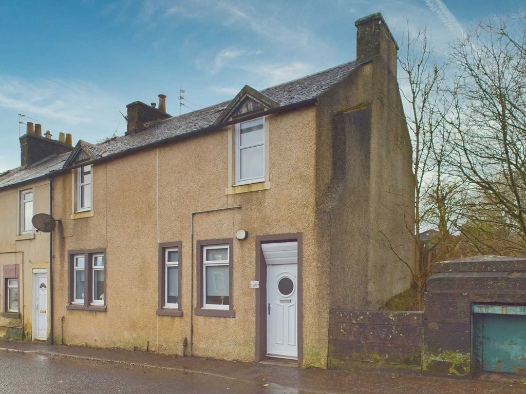2 bed flat for sale in Lesmahagow Road, Strathaven ML10, £75,000 Zoopla