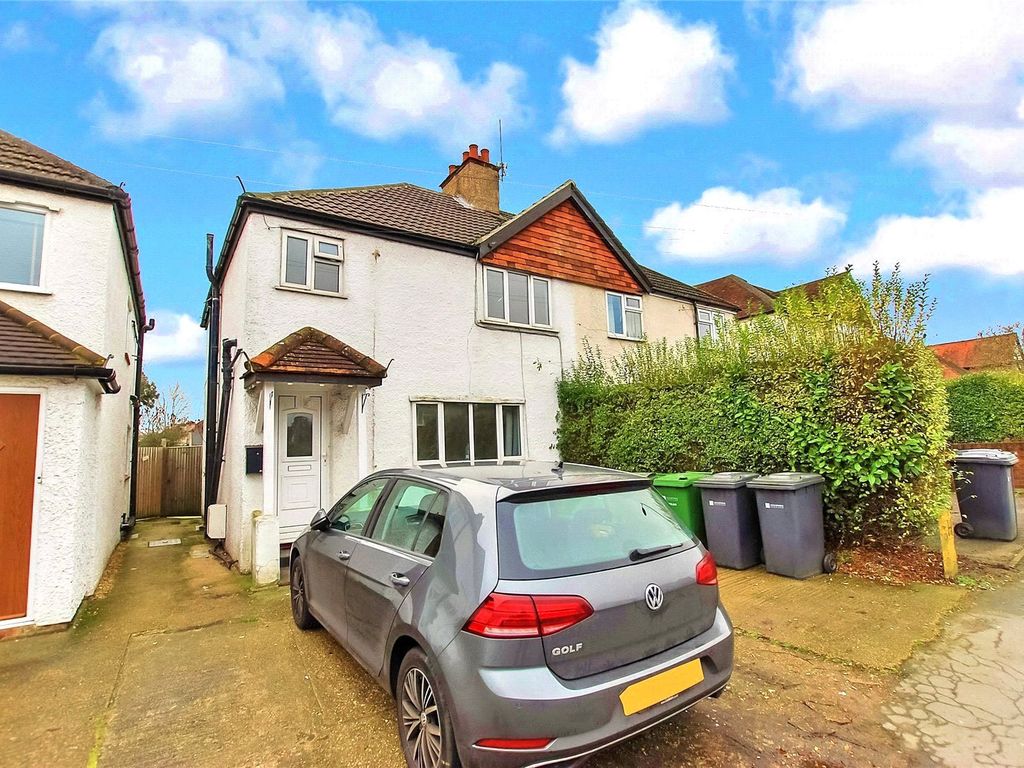 1 bed detached house to rent in Aldershot Road, Guildford, Surrey GU2