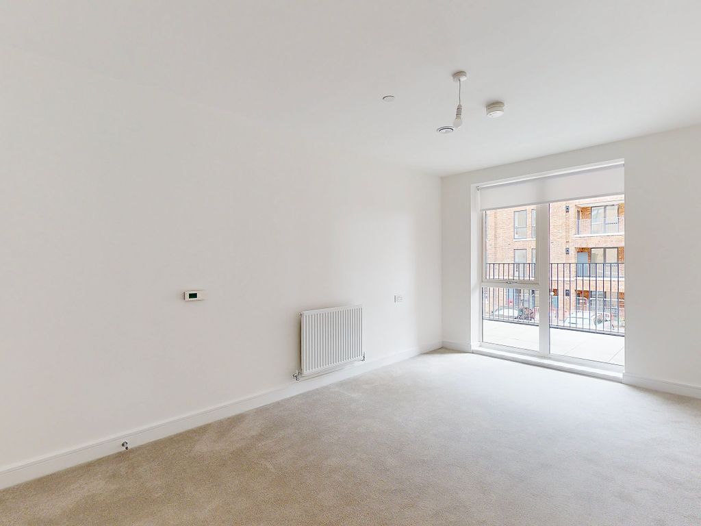 1 bed flat for sale in Oakleigh Road North, Whetstone N20, £305,625