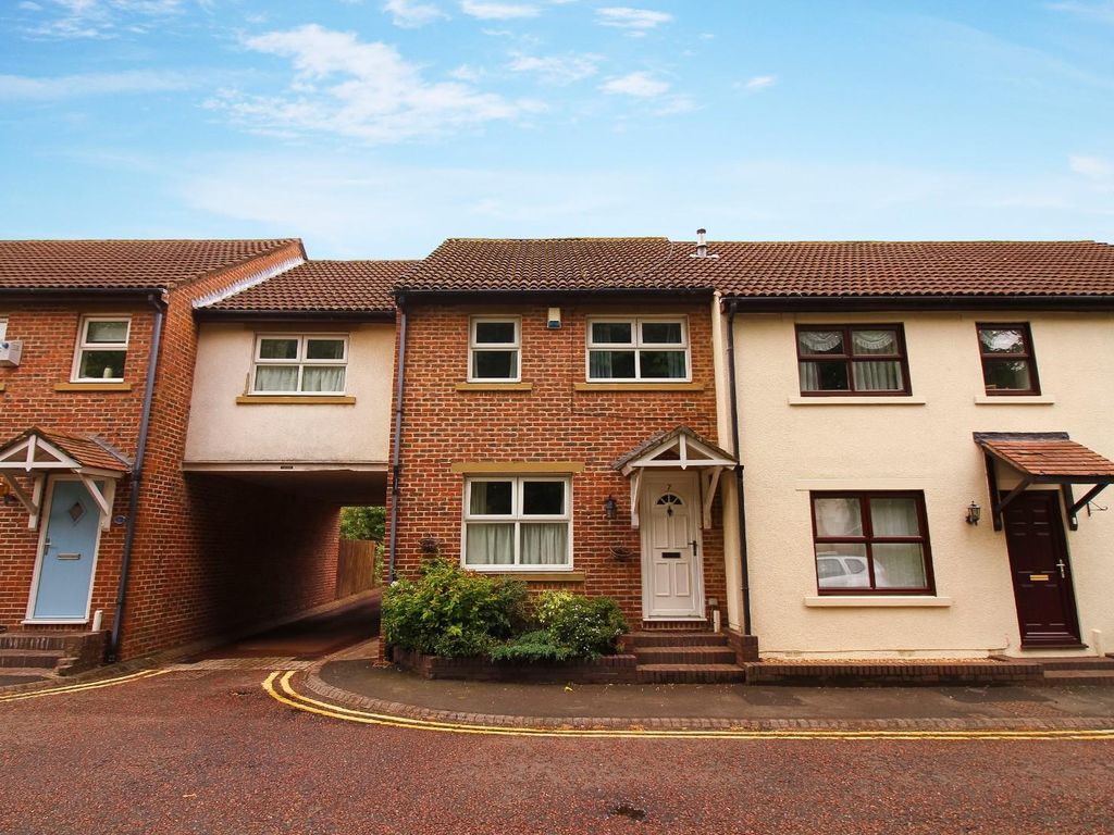 4 bed terraced house to rent in Copper Chare, Morpeth NE61, £1,075 pcm