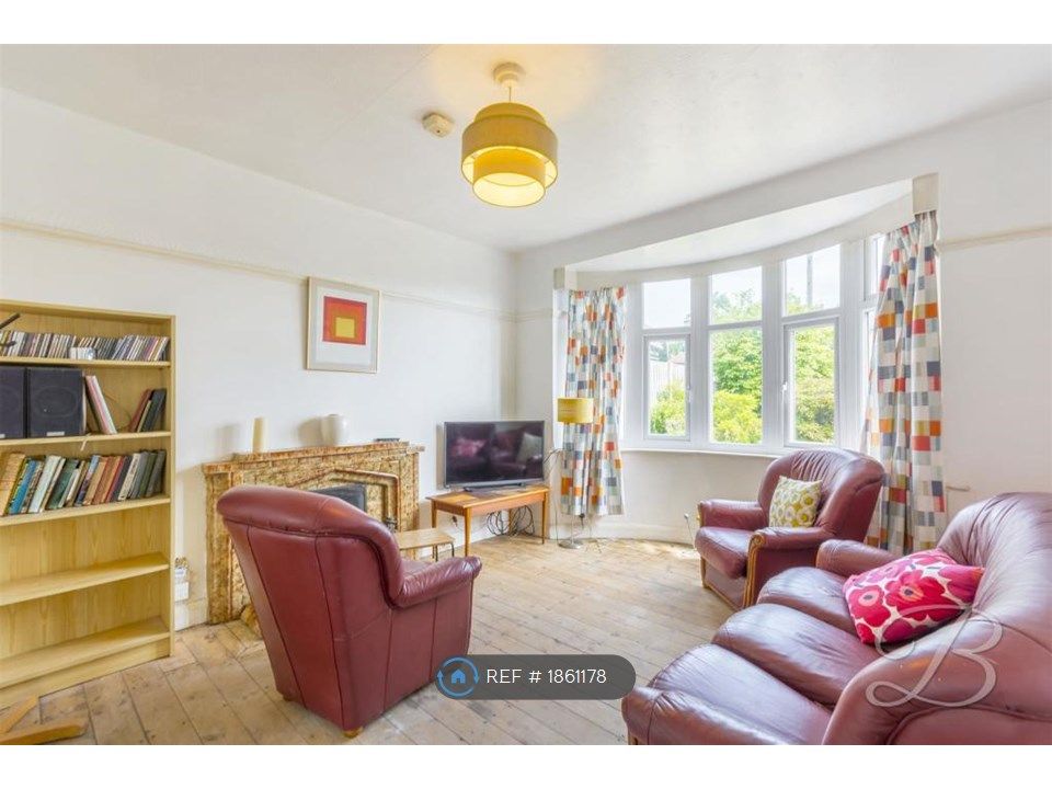 3 bed detached house to rent in Brick Kiln Lane, Mansfield NG18, £1,300