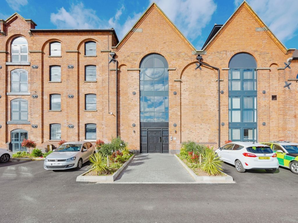 New home, 2 bed flat for sale in The Maltings, Wetmore Road, Burton On