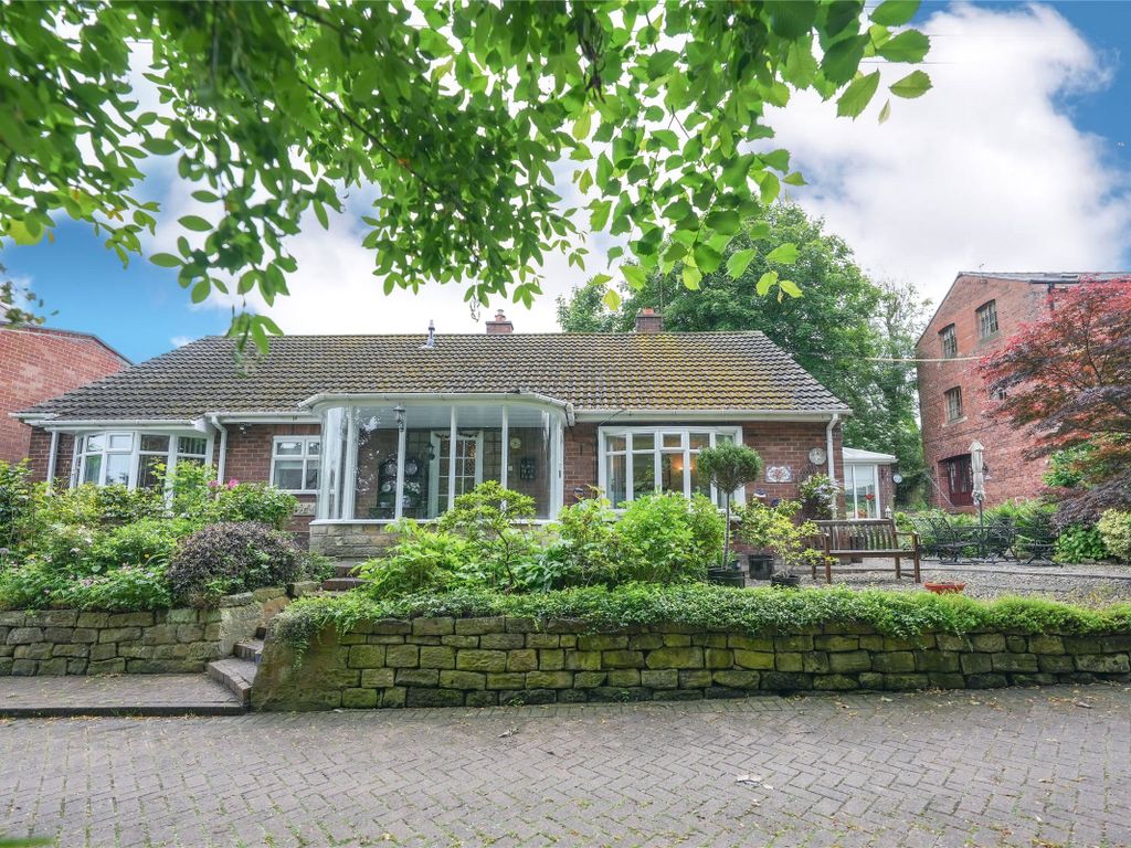 3 bed bungalow for sale in Ruskin Road, Birtley DH3, £365,000 Zoopla