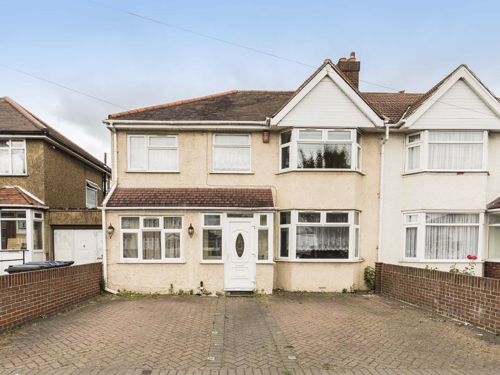 5 bed property for sale in Lady Margaret Road, Southall UB1 Zoopla
