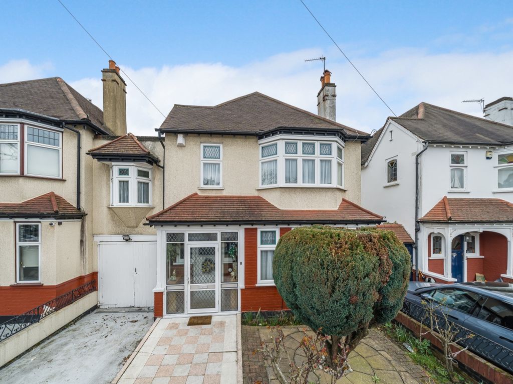 5 bed semidetached house for sale in Sunset Road, London SE5 Zoopla