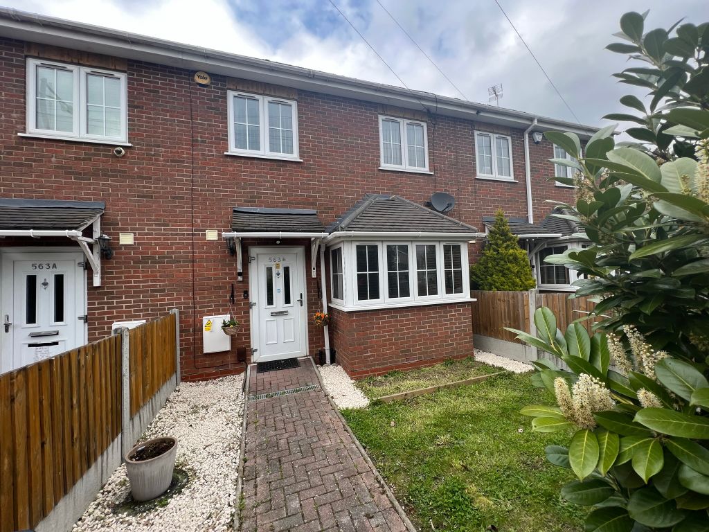 4 bed terraced house for sale in New North Road, Hainault IG6 Zoopla