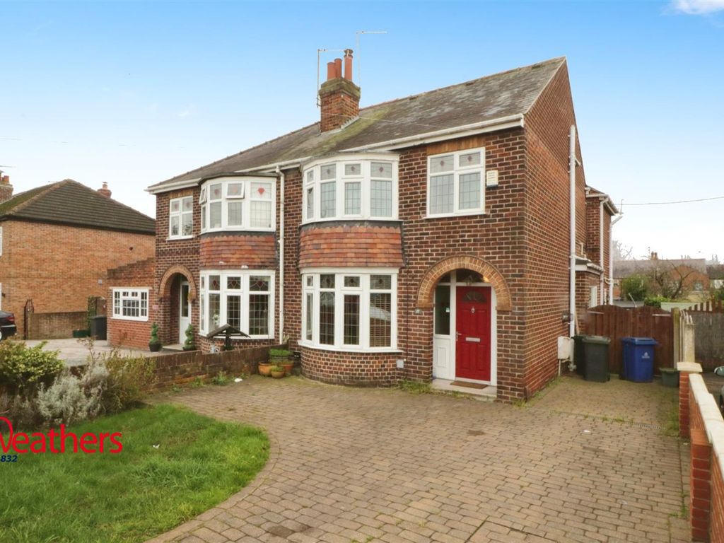 3 bed semidetached house for sale in Tenter Road, Warmsworth